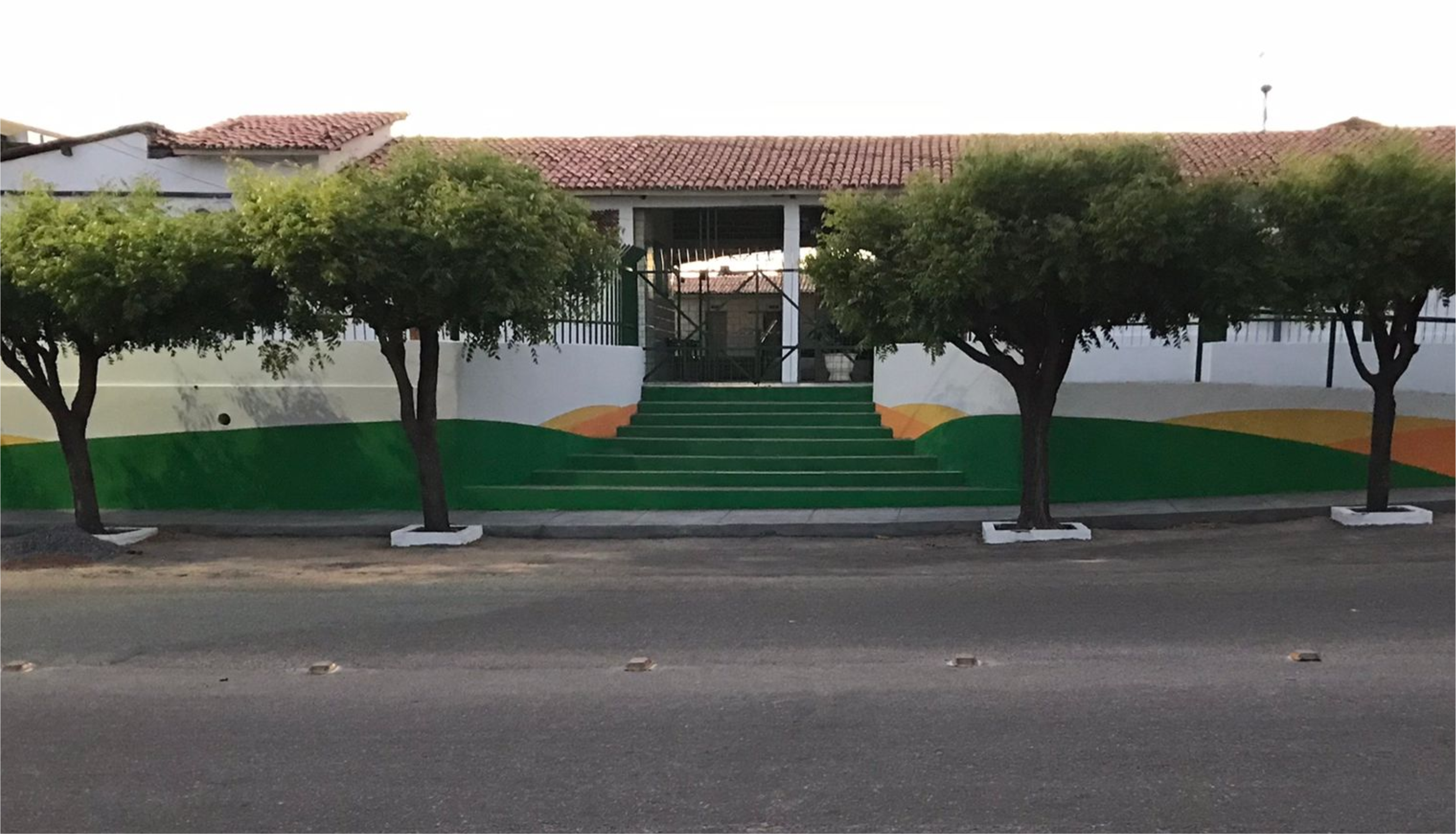 Fachada da Escola